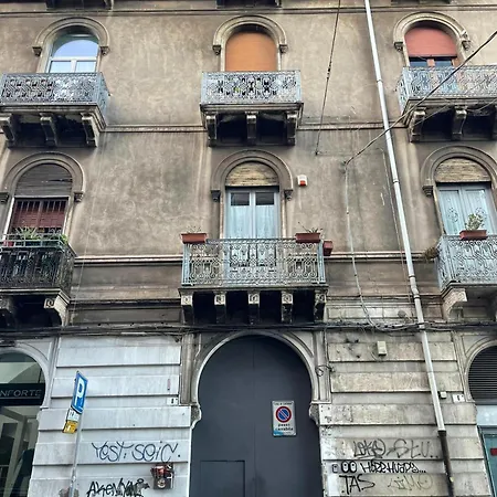 Orlando E Angelica By Tabula House Affittacamere Catania
