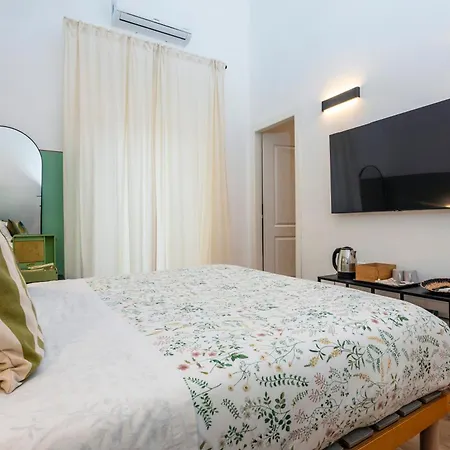 Orlando E Angelica By Tabula House 4*