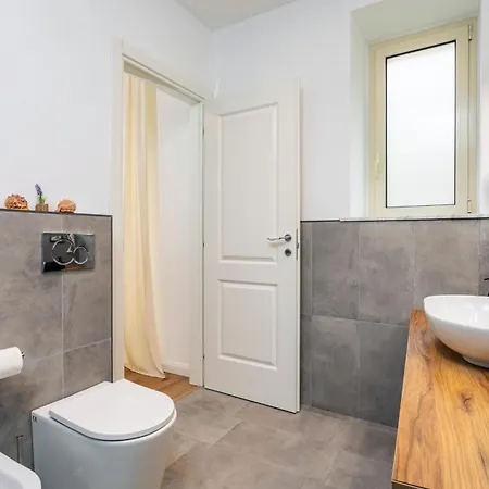 Orlando E Angelica By Tabula House 4*